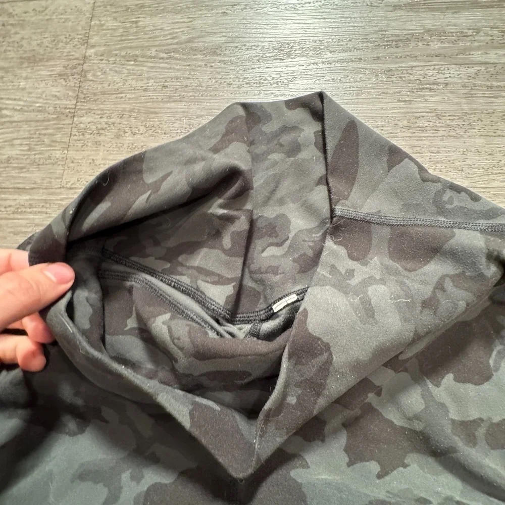 Lululemon Leggings Womens 8 Gray Camo Align HR Pant Active Gym Yoga LW5BSZS